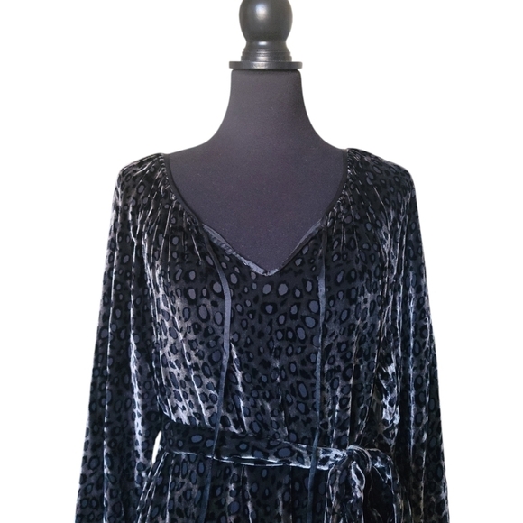 What Goes Around Comes Around Women's Silk Blend Cheetah Print Tunic Size M - Picture 2 of 8